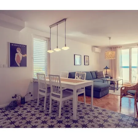 With A Breathtaking View Apartment *